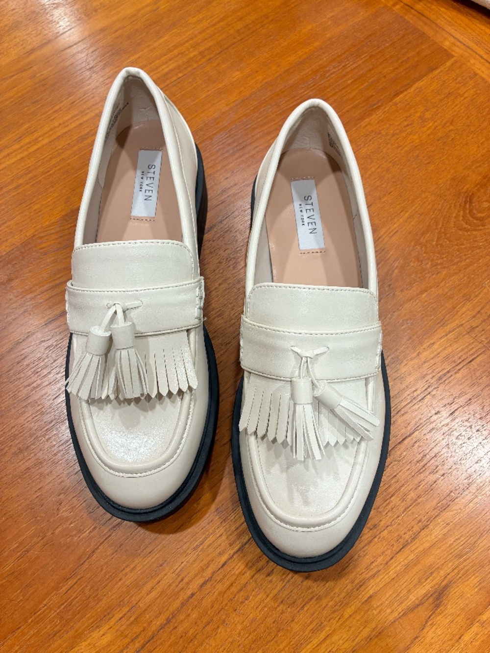 The Steven New York Beryn Platform Kiltie Tassel Loafer NEW without box size 9.5